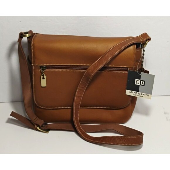 Giani Bernini Handbags - Vintage GIANI BERNINI Brown Leather Crossbody Purse 9x9 NWD